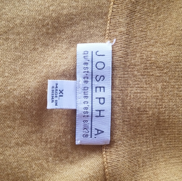 Yellow blouse. - Picture 5 of 5